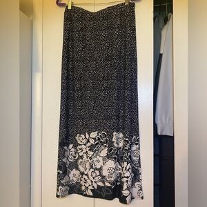 Espresso Black and White Floral Maxi Skirt